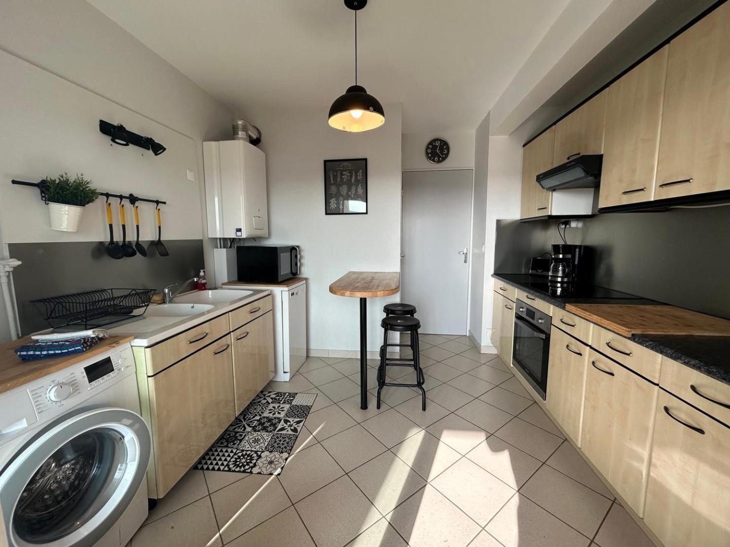 The Belvedere: City Centre With Magnificent Views Apartment Poitiers Bagian luar foto