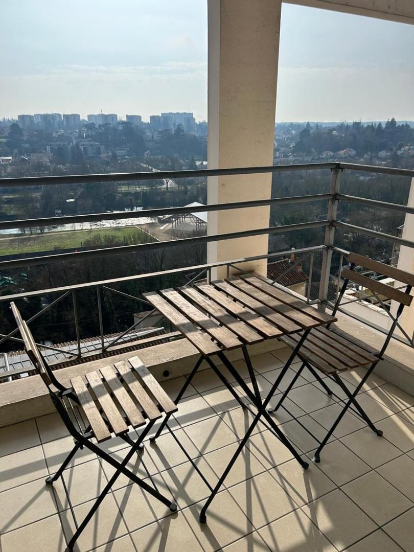 The Belvedere: City Centre With Magnificent Views Apartment Poitiers Bagian luar foto